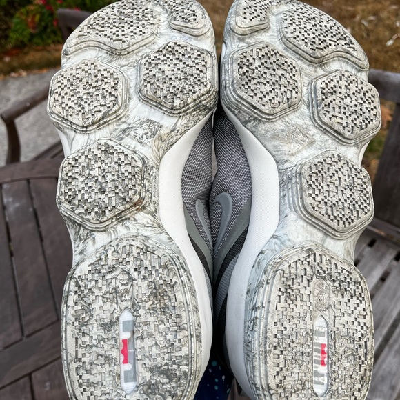 Nike Lwbron XIV 14 Low Military, great condition. Size 12.5 - Picture 6 of 8